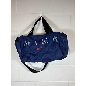 Vintage Nike Nylon Duffel Gym Bag Spell Out Swoosh Logo Carry On Travel Sporty